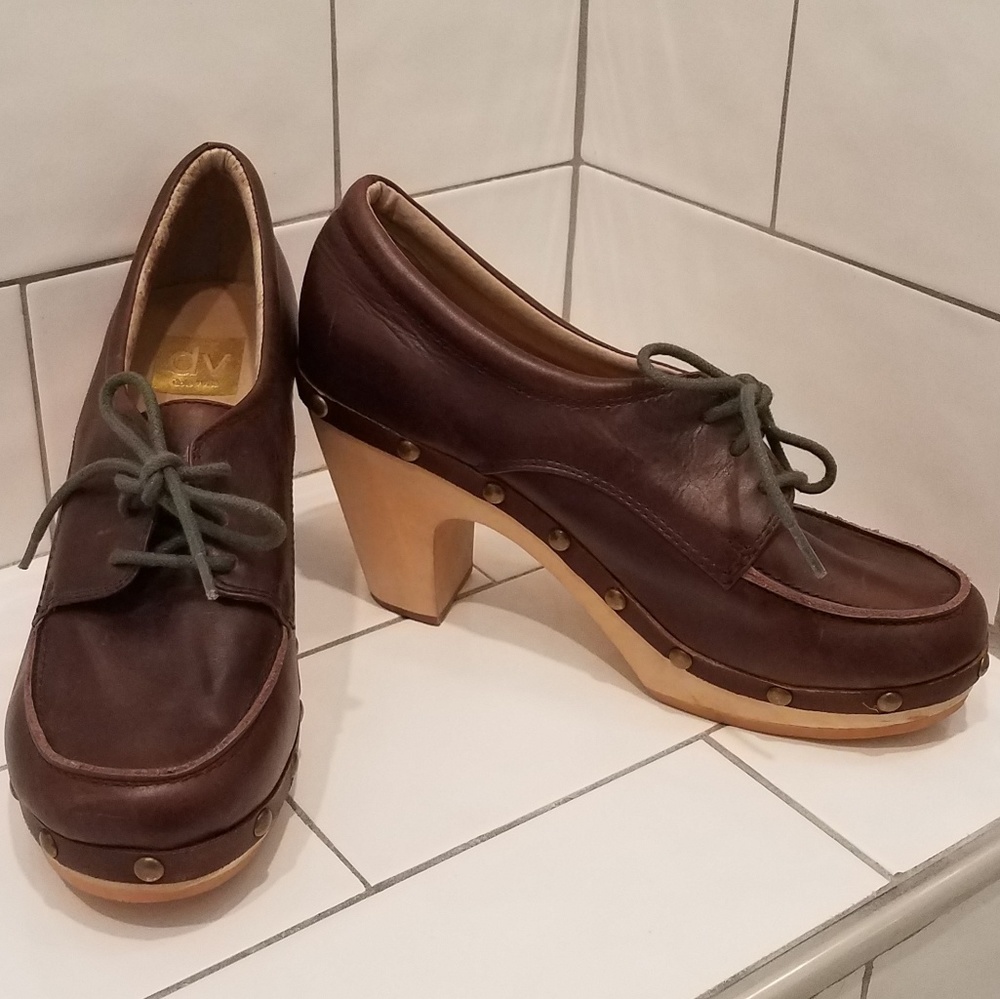 Dolce Vita Shoes - Brown Leather with Wooden Sole
